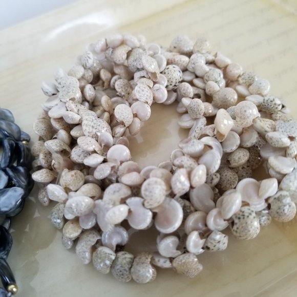 Seashell Necklace Bundle 3 Pieces - Picture 7 of 13